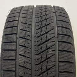 ZELDA SURATE ICE03 XL 2025 225/45R18 95H