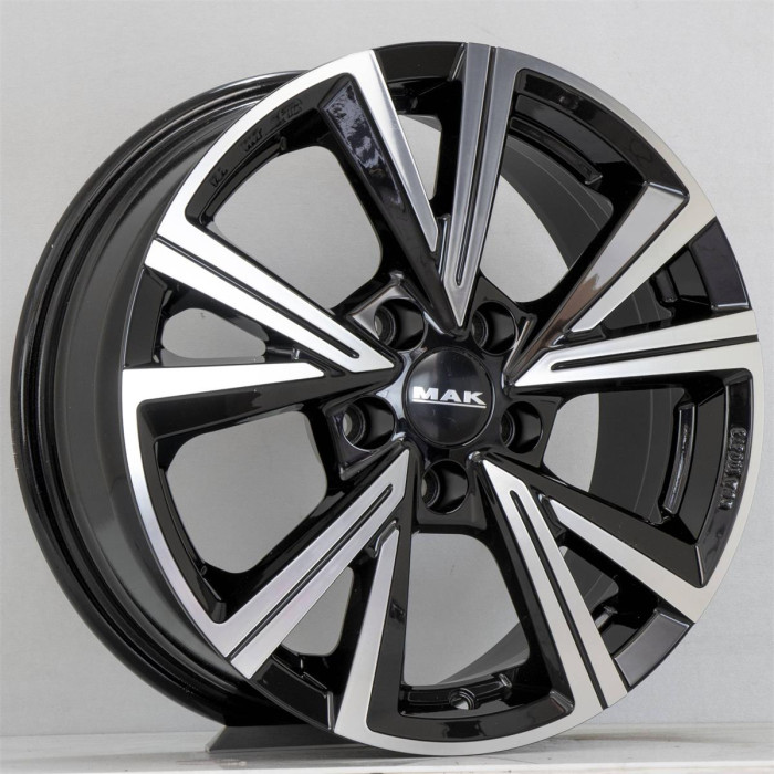 MAK Qvarz Black Mirror 7x17 5x100 ET39 CB57,1 R13 650 kg F7070QZBM39PE2X